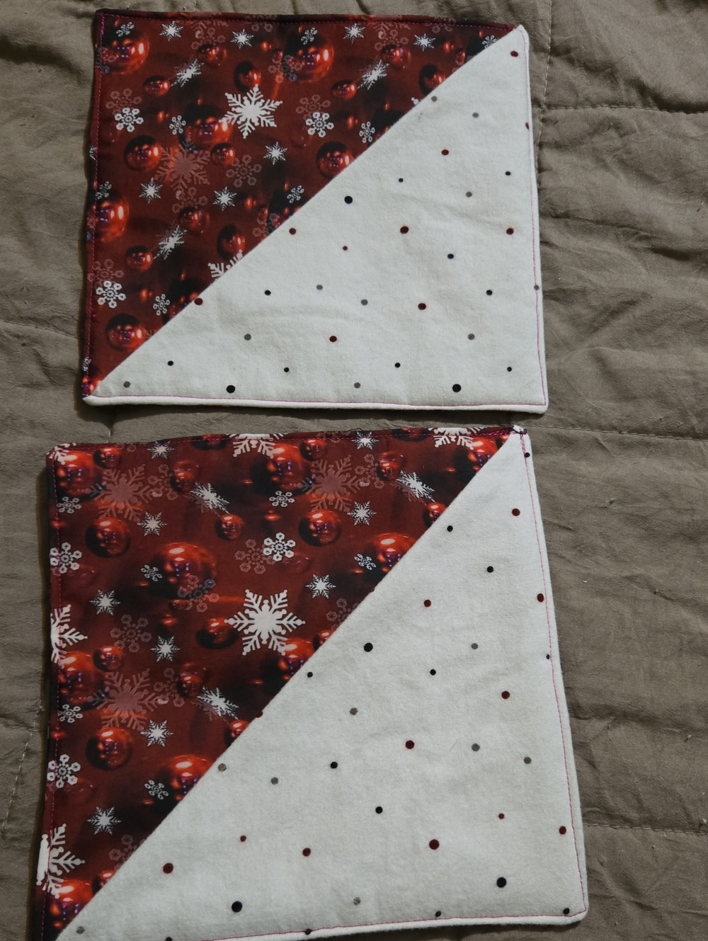 Festive Red Snowflake Reversible Holiday Cloth Trivets/Pot Holders - Set of 2